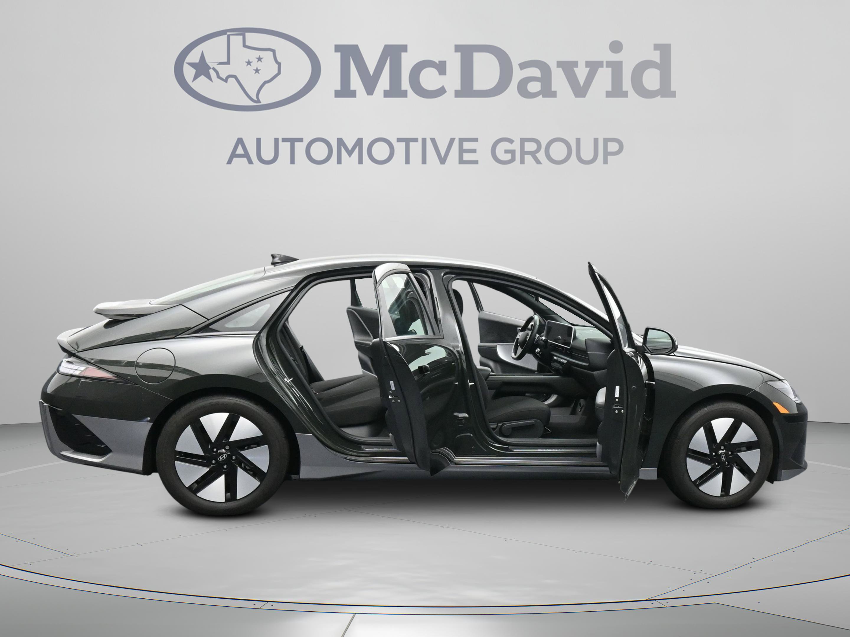 Used 2024 Hyundai Ioniq 6 SE RWD image 40