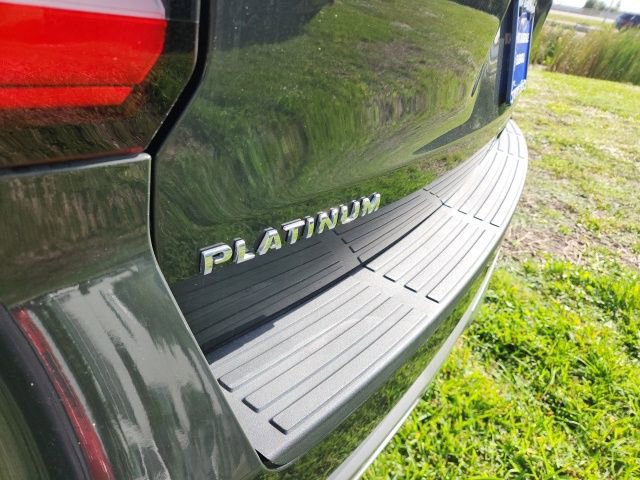 Used 2022 Ford Expedition Platinum image 17