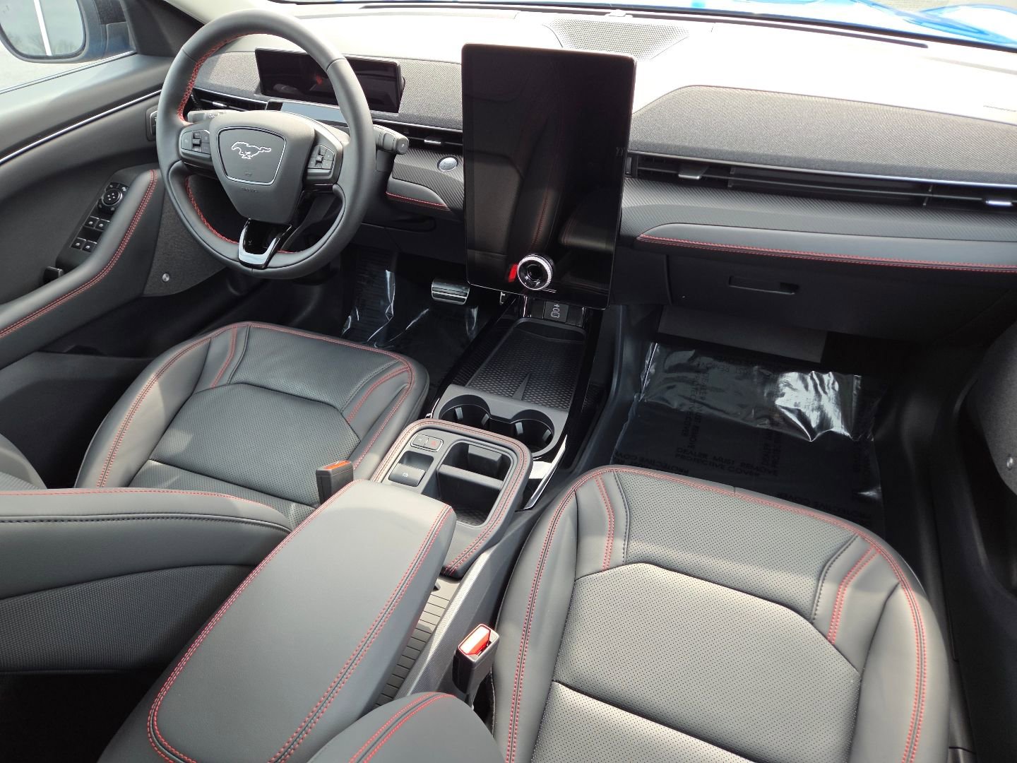 Used 2025 Ford Mustang Mach-E Premium w/ Sport Appearance Package image 20