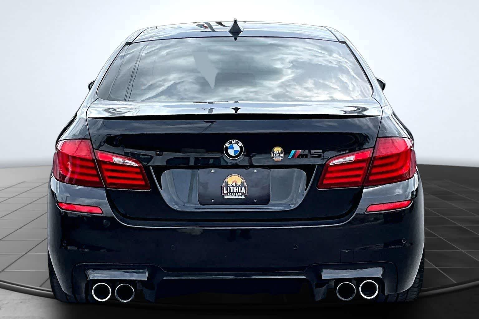 Used 2013 BMW M5 RWD image 5