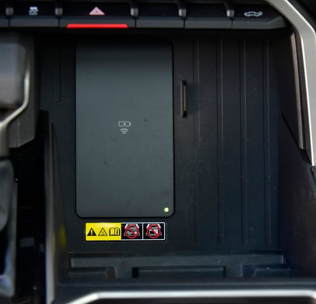 Used 2025 Toyota Tundra Limited image 25