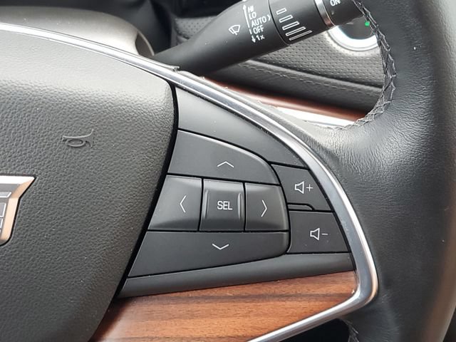 Used 2021 Cadillac XT5 Premium Luxury w/ LPO, Floor Liner Package FWD image 23