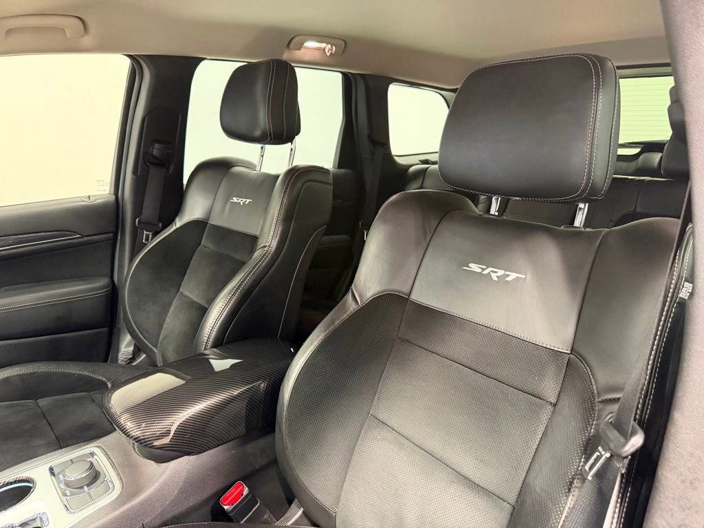 Used 2012 Jeep Grand Cherokee SRT8 w/ Luxury Group II image 23