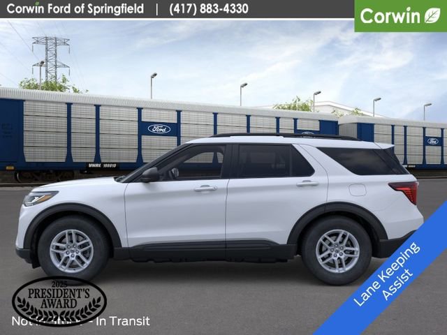 New 2026 Ford Explorer Active image 3