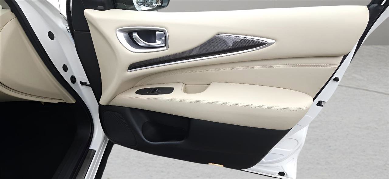 Used 2019 INFINITI QX60 Luxe w/ Essential Package AWD/4WD image 36