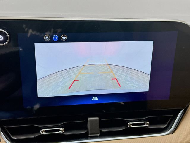 New 2026 Chevrolet Equinox ACTIV w/ Convenience Package III image 16