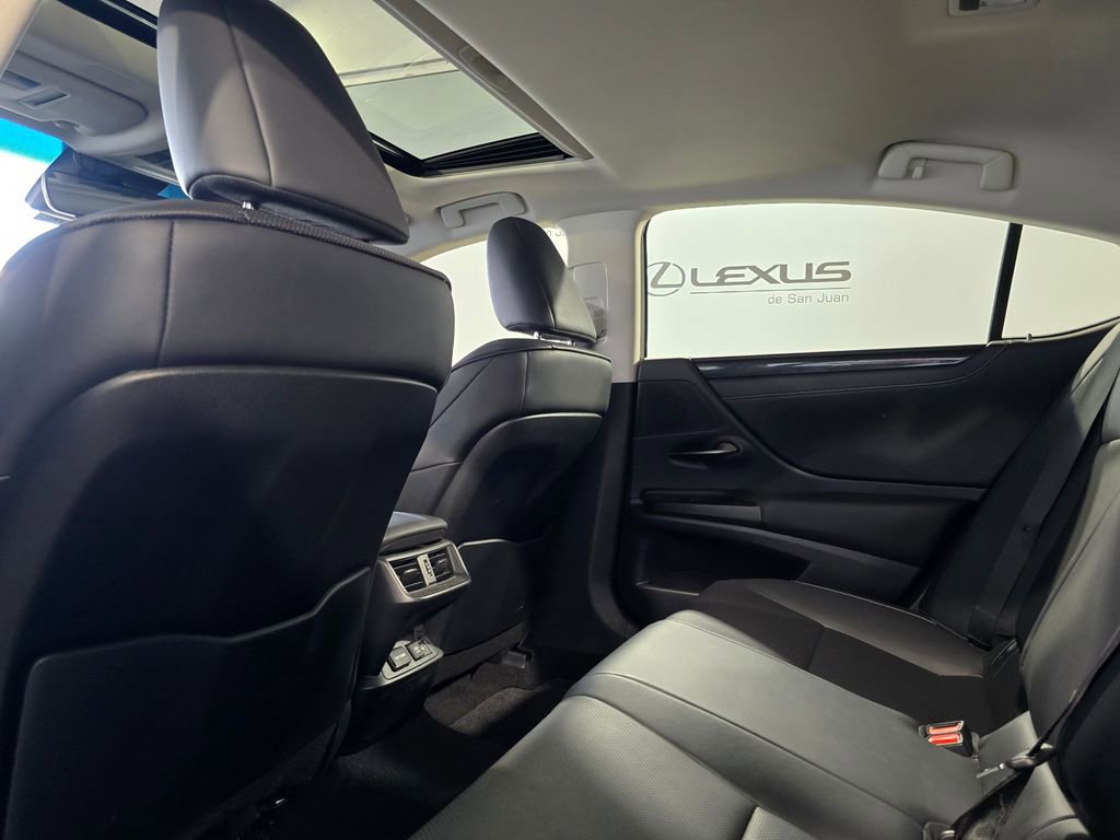 Used 2021 Lexus ES 350 image 27