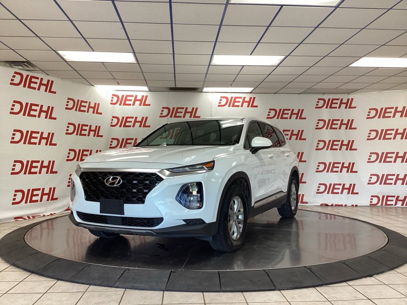 Used 2019 Hyundai Santa Fe SE FWD image 3