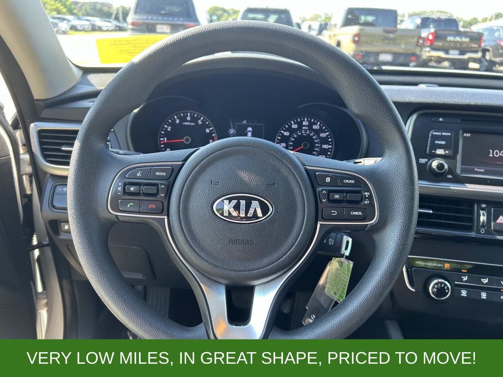 Used 2017 Kia Optima LX FWD image 21