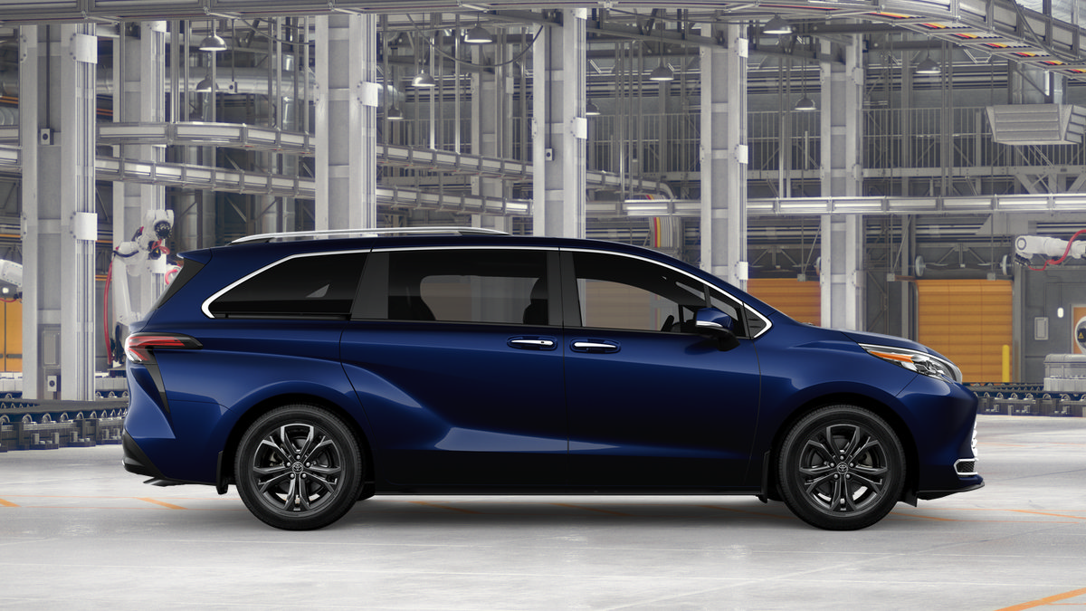 New 2026 Toyota Sienna Platinum AWD/4WD image 12