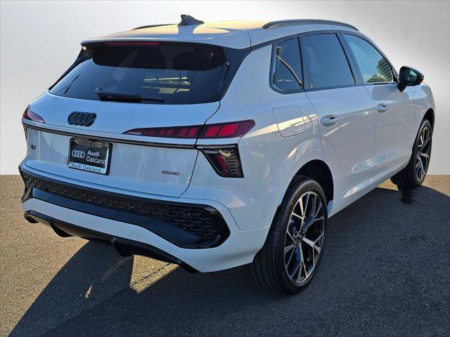 New 2026 Audi Q3 quattro 2.0T image 3