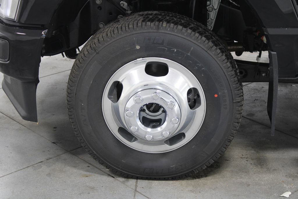 New 2026 Ford F350 Platinum image 22