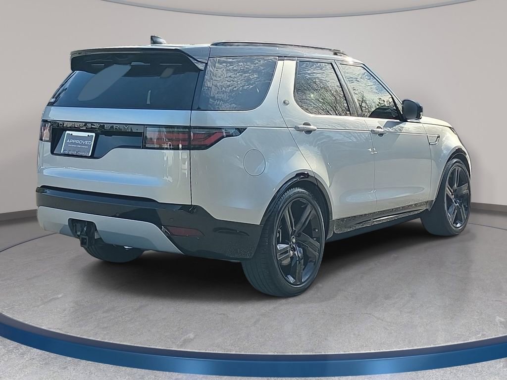 Certified 2024 Land Rover Discovery Dynamic SE AWD/4WD image 6