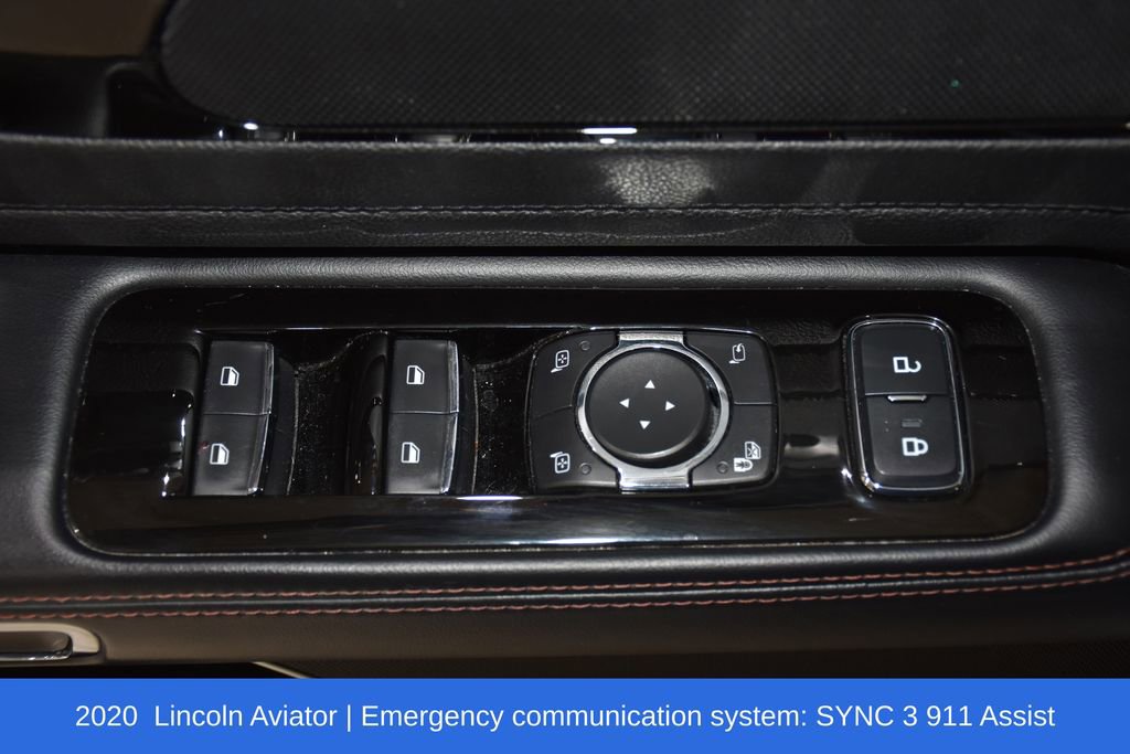 Used 2020 Lincoln Aviator Reserve w/ Elements Package Plus AWD/4WD image 22