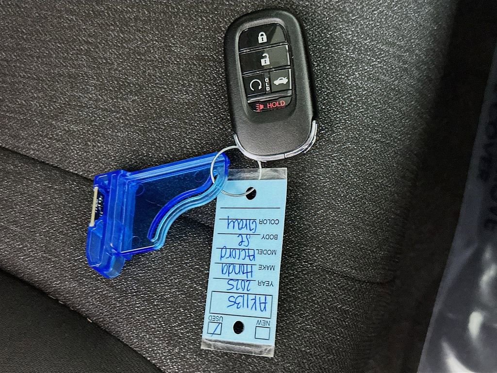 Used 2025 Honda Accord SE image 32