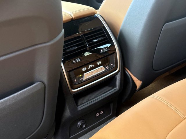 New 2026 BMW X5 sDrive40i w/ M Sport Package RWD image 15