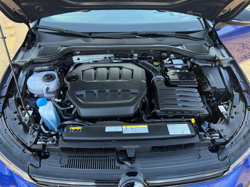 Used 2025 Volkswagen Golf R Black Edition image 19