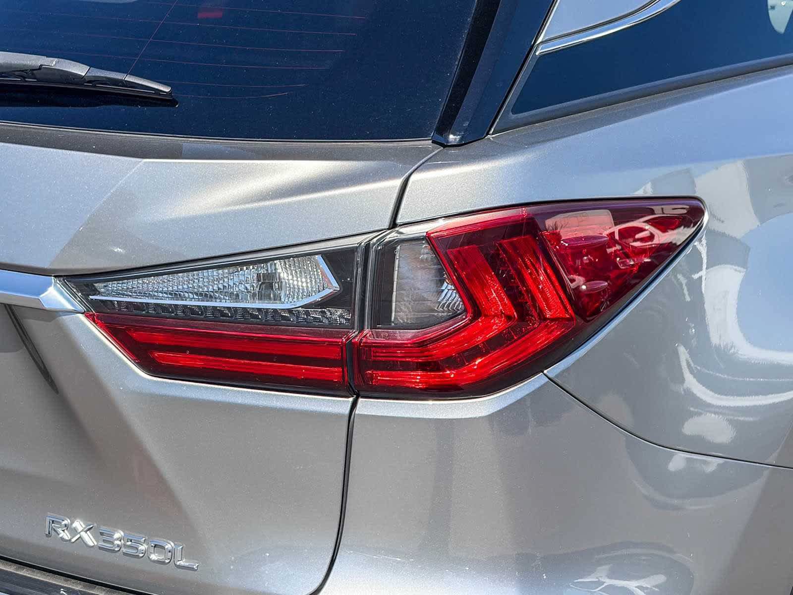 Used 2020 Lexus RX 350L FWD w/ Premium Package image 8