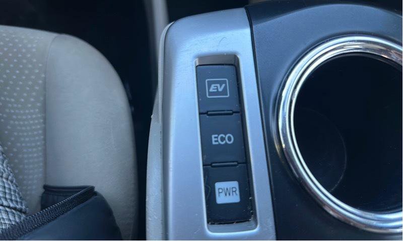 Used 2012 Toyota Prius V Two FWD image 23