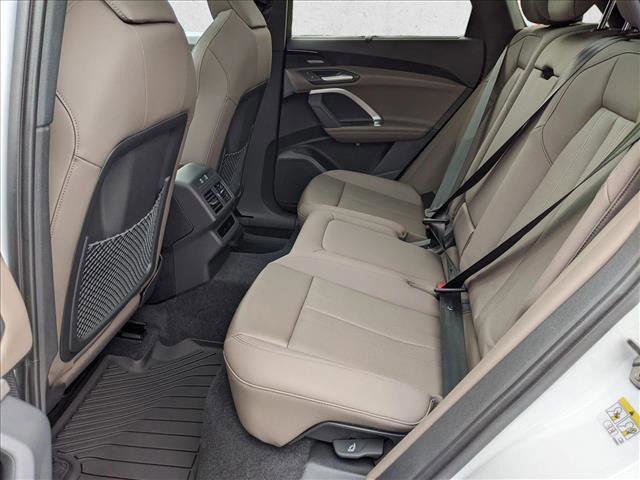 New 2025 Audi Q5 Premium Plus image 16