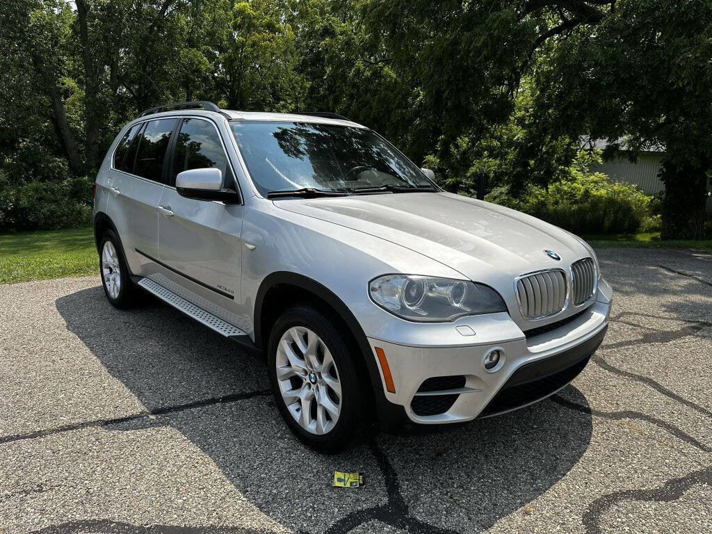 Used 2013 BMW X5 xDrive35i image 2