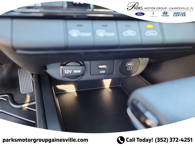 New 2025 Hyundai Elantra Blue FWD image 18
