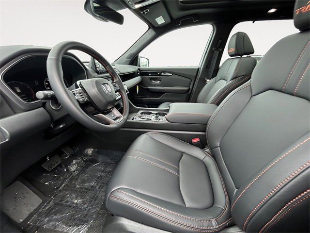 New 2025 Honda Pilot TrailSport image 9