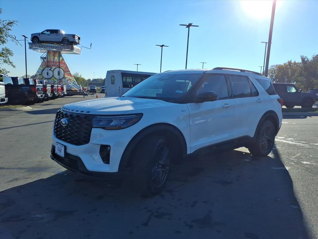 New 2026 Ford Explorer ST-Line image 7