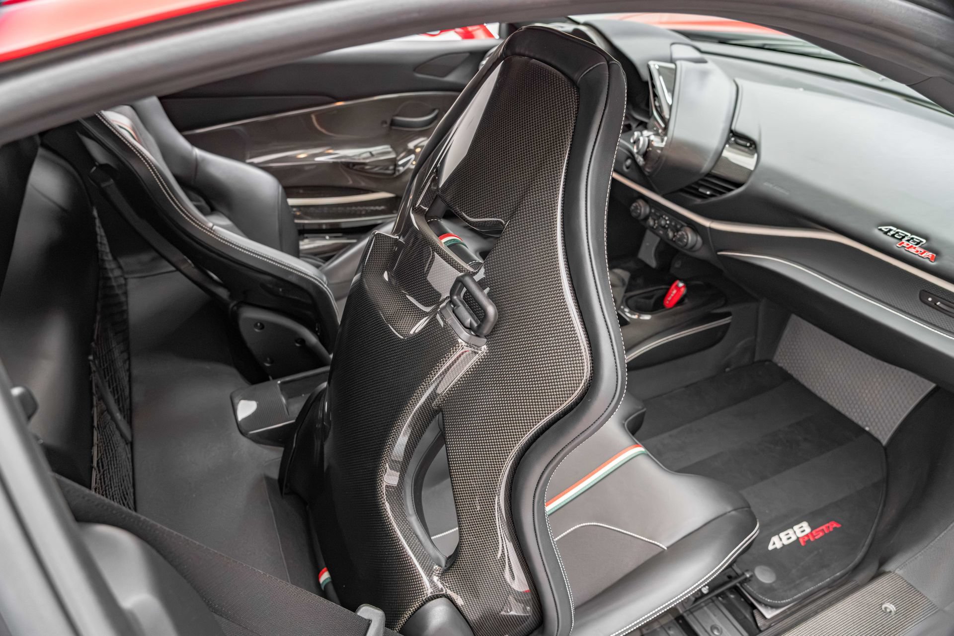 Certified 2020 Ferrari 488 Pista Coupe RWD image 31