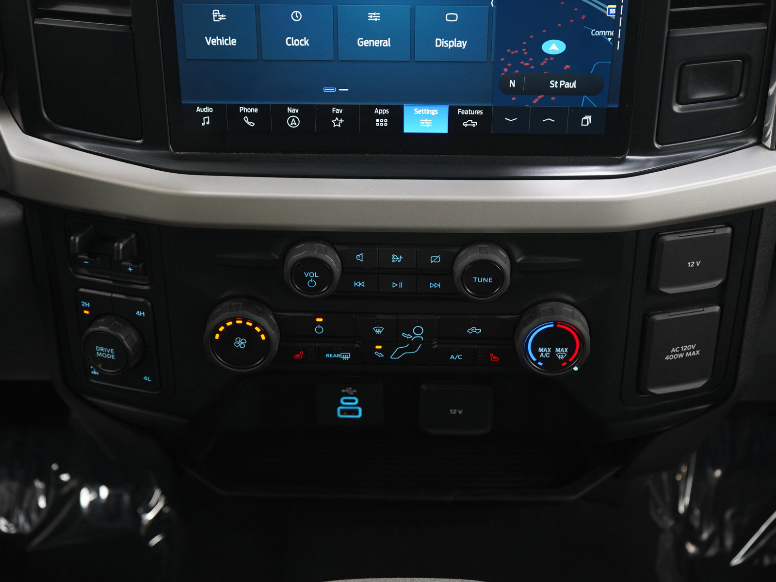 Used 2023 Ford F250 XLT w/ XLT Premium Package image 19