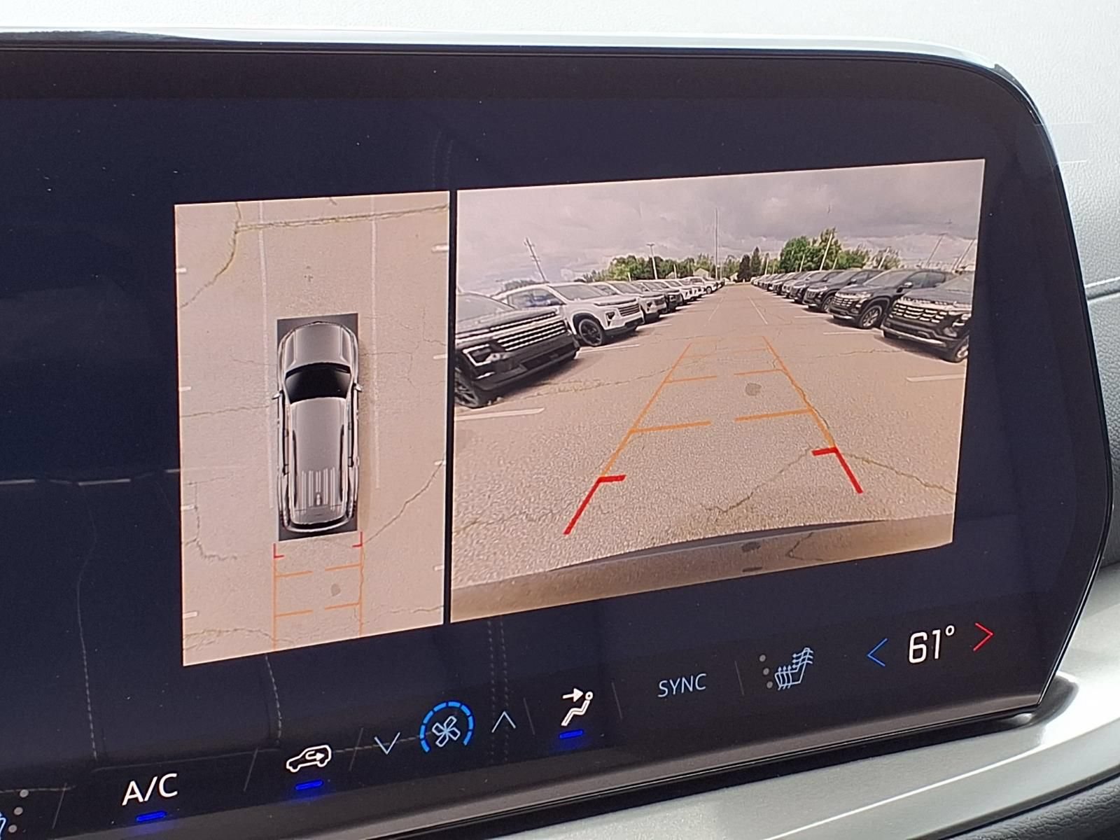 New 2026 Chevrolet Traverse LT w/ Midnight/Sport Edition AWD/4WD image 19