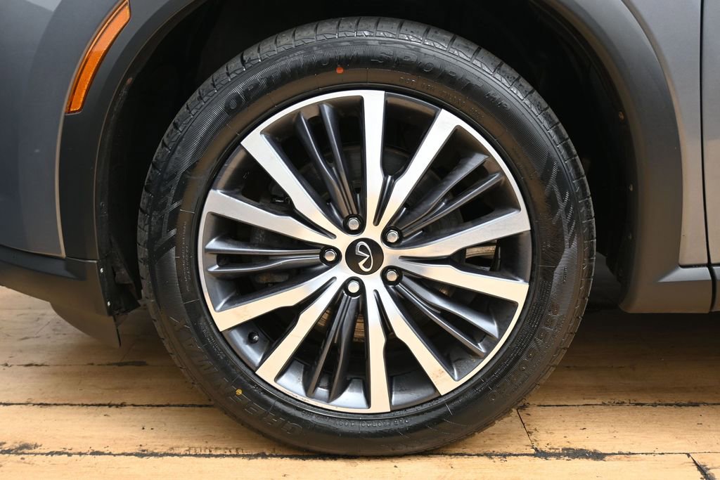 Used 2022 INFINITI QX60 Sensory image 10