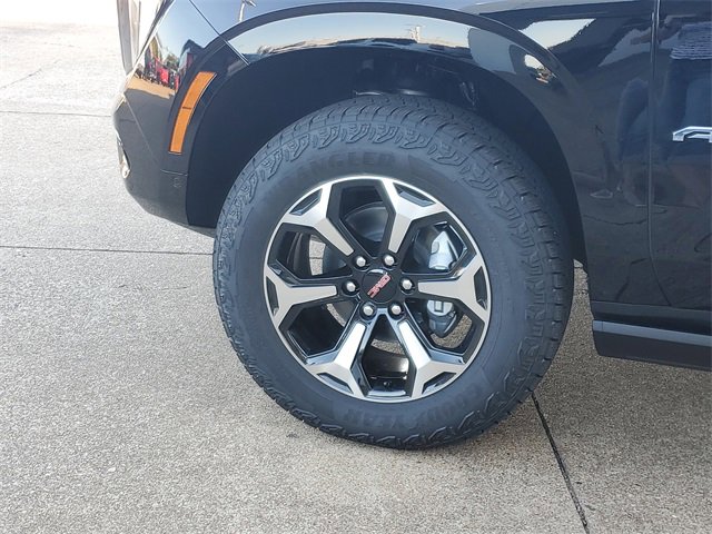 New 2026 GMC Yukon AT4 w/ AT4 Premium Plus Package image 4