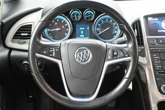 Used 2012 Buick Verano FWD image 22