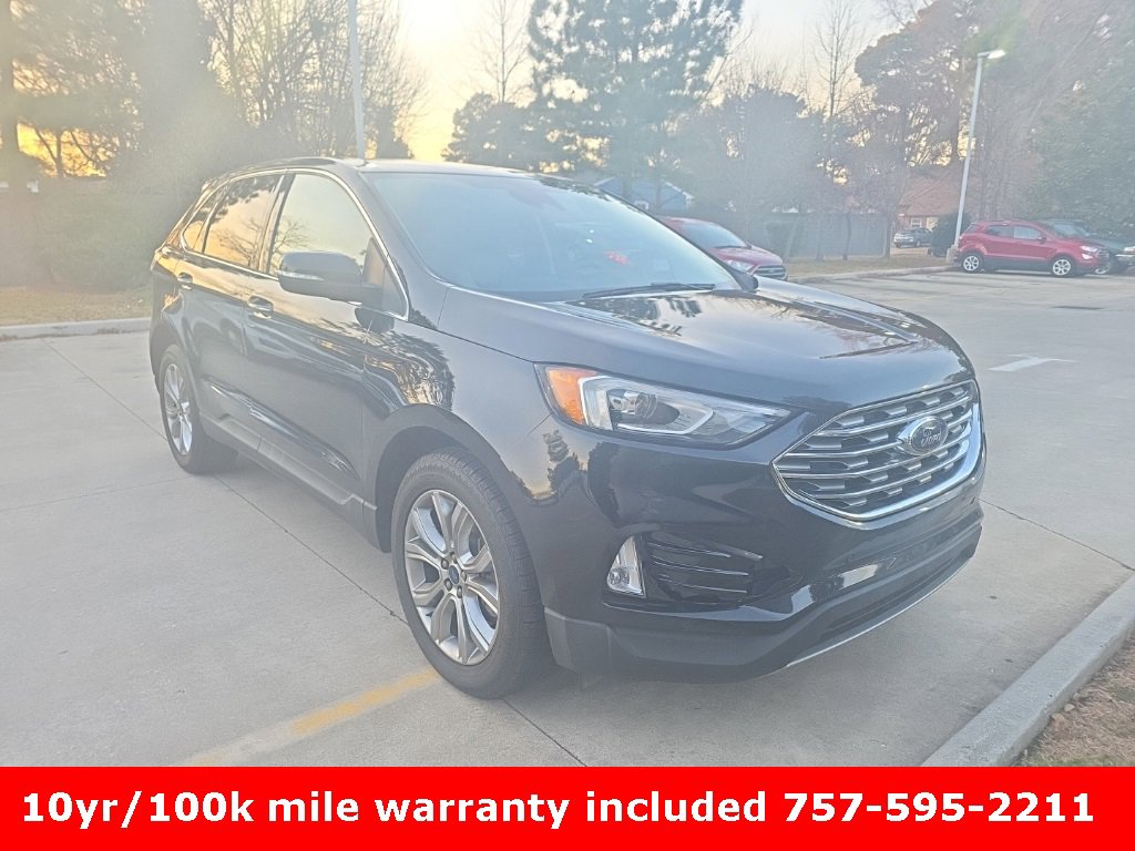 Used 2022 Ford Edge Titanium image 2