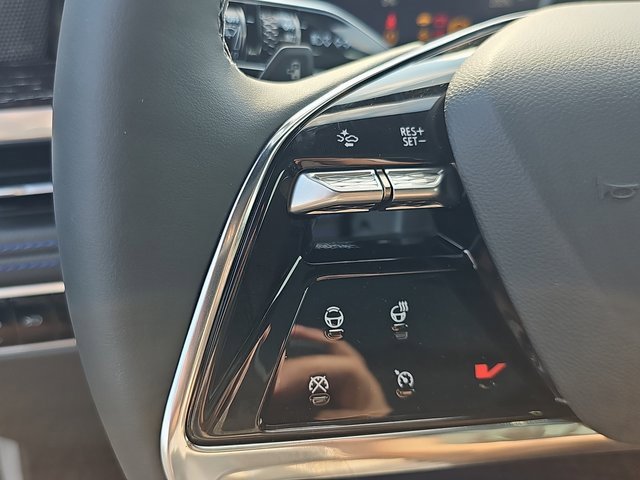 New 2026 Cadillac Escalade IQ Sport 1 w/ LPO, ONYX Package image 18