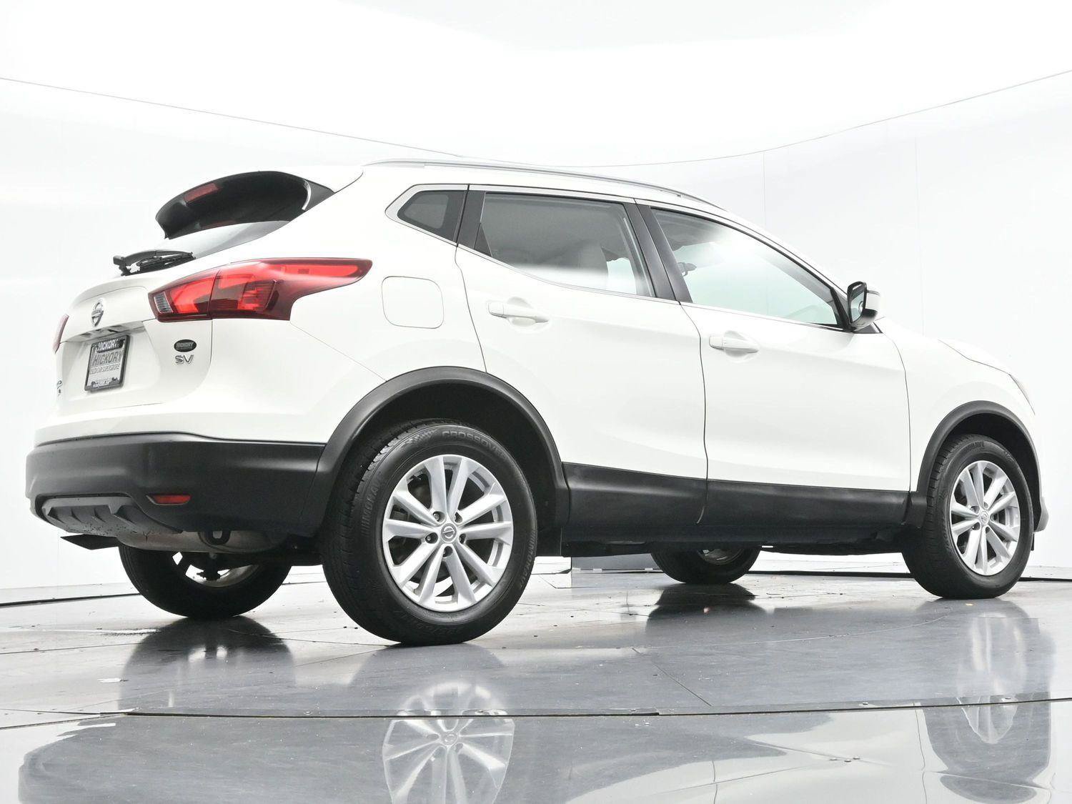 Used 2017 Nissan Rogue Sport SV FWD image 49