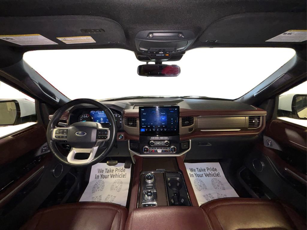 Used 2024 Ford Expedition Max Limited image 31