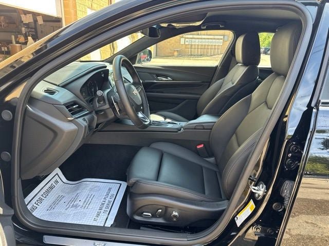 Certified 2025 Cadillac CT4 Sport w/ Cold Weather Package AWD/4WD image 9