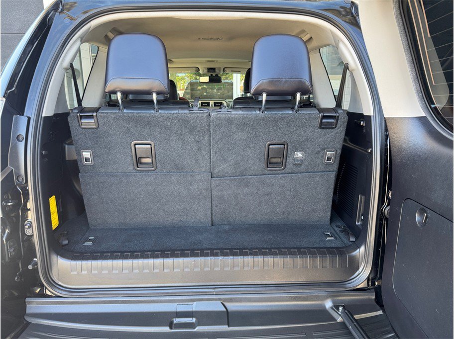Used 2017 Lexus GX 460 Premium AWD/4WD image 28