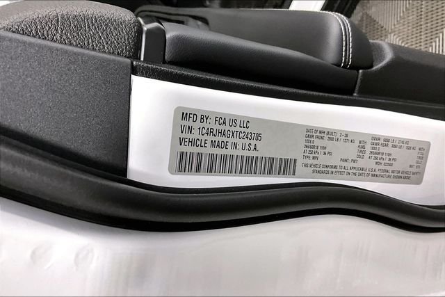 New 2026 Jeep Grand Cherokee Laredo X AWD/4WD image 9