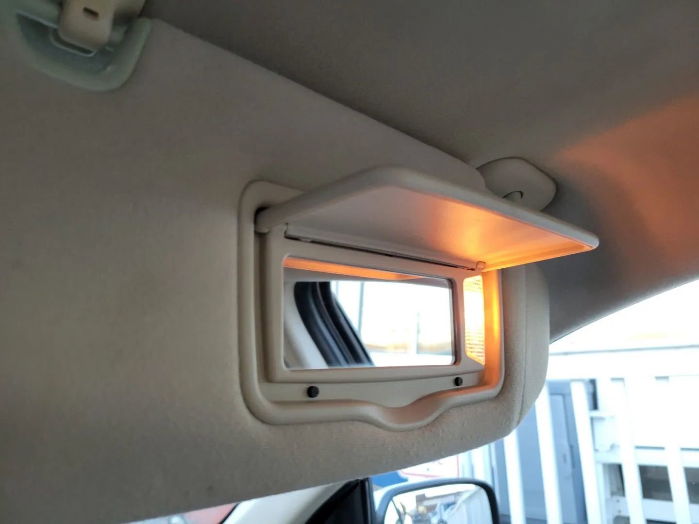 Used 2006 Mercury Milan Premier image 30