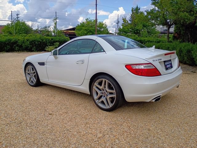 Used 2015 Mercedes-Benz SLK 250 image 58