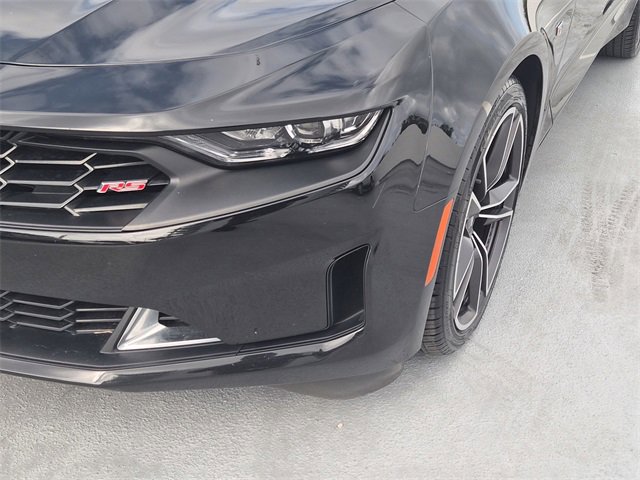 Used 2021 Chevrolet Camaro LT w/ RS Package image 11