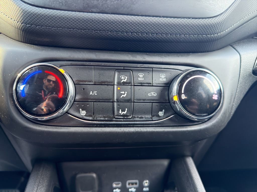 Certified 2023 Chevrolet TrailBlazer LT FWD image 27