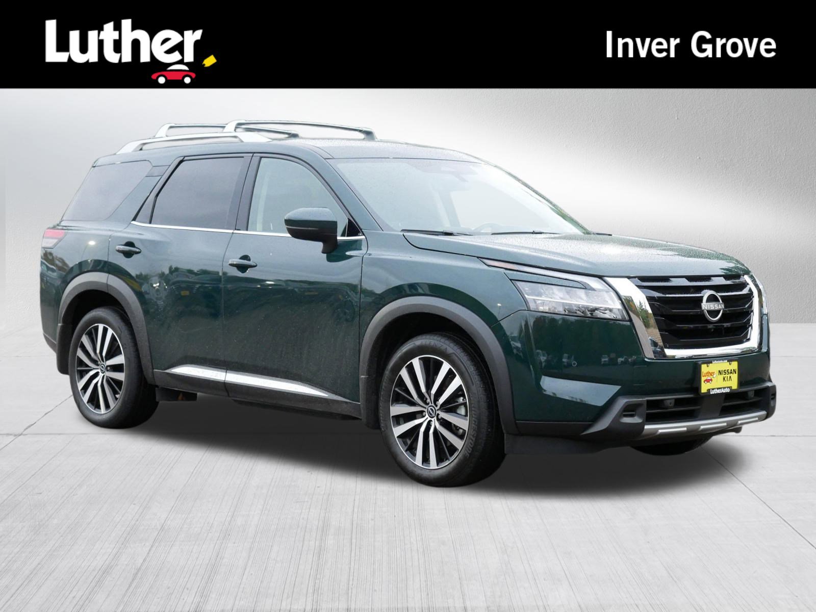 Certified 2024 Nissan Pathfinder Platinum w/ Cargo Package