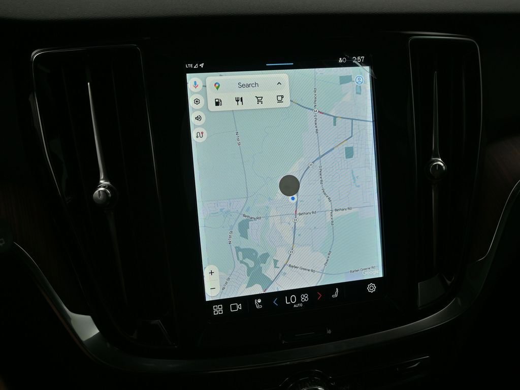 New 2025 Volvo V60 B5 Cross Country Plus w/ Protection Package Premier image 15