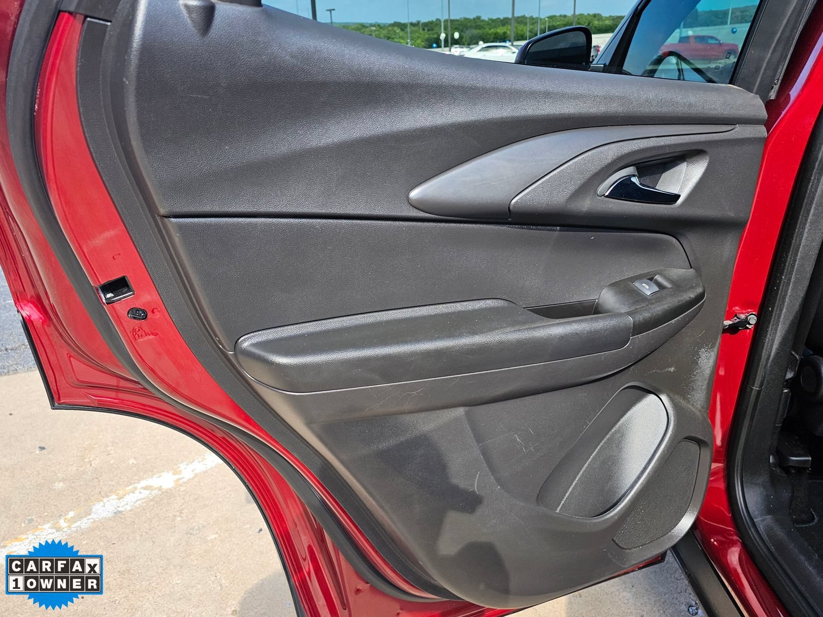Used 2025 Chevrolet TrailBlazer LT AWD/4WD image 29