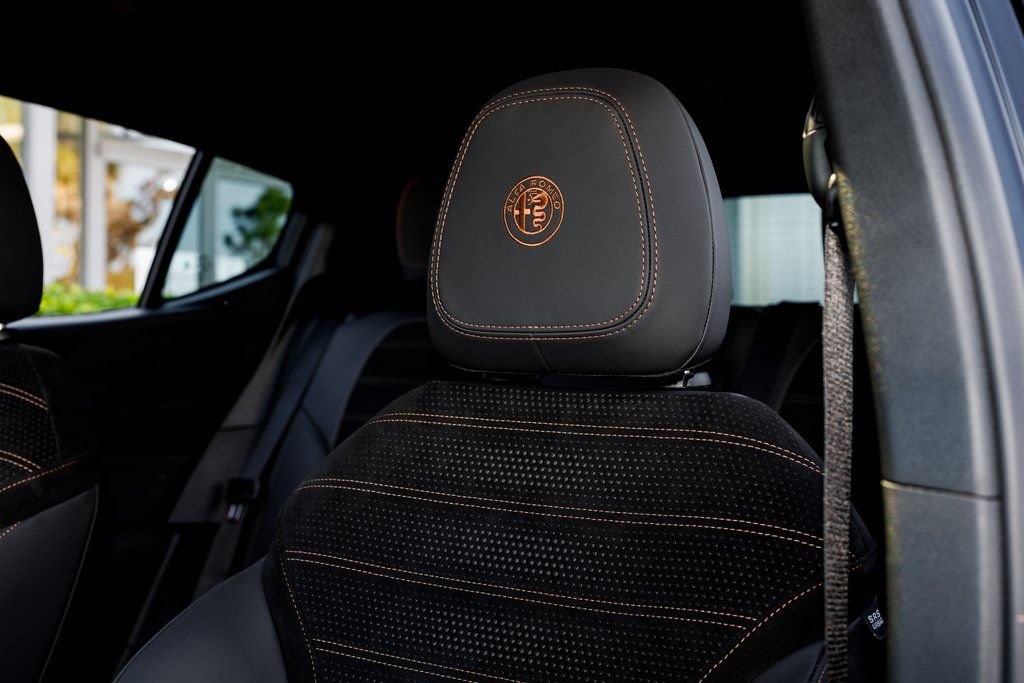 New 2025 Alfa Romeo Tonale AWD/4WD image 24