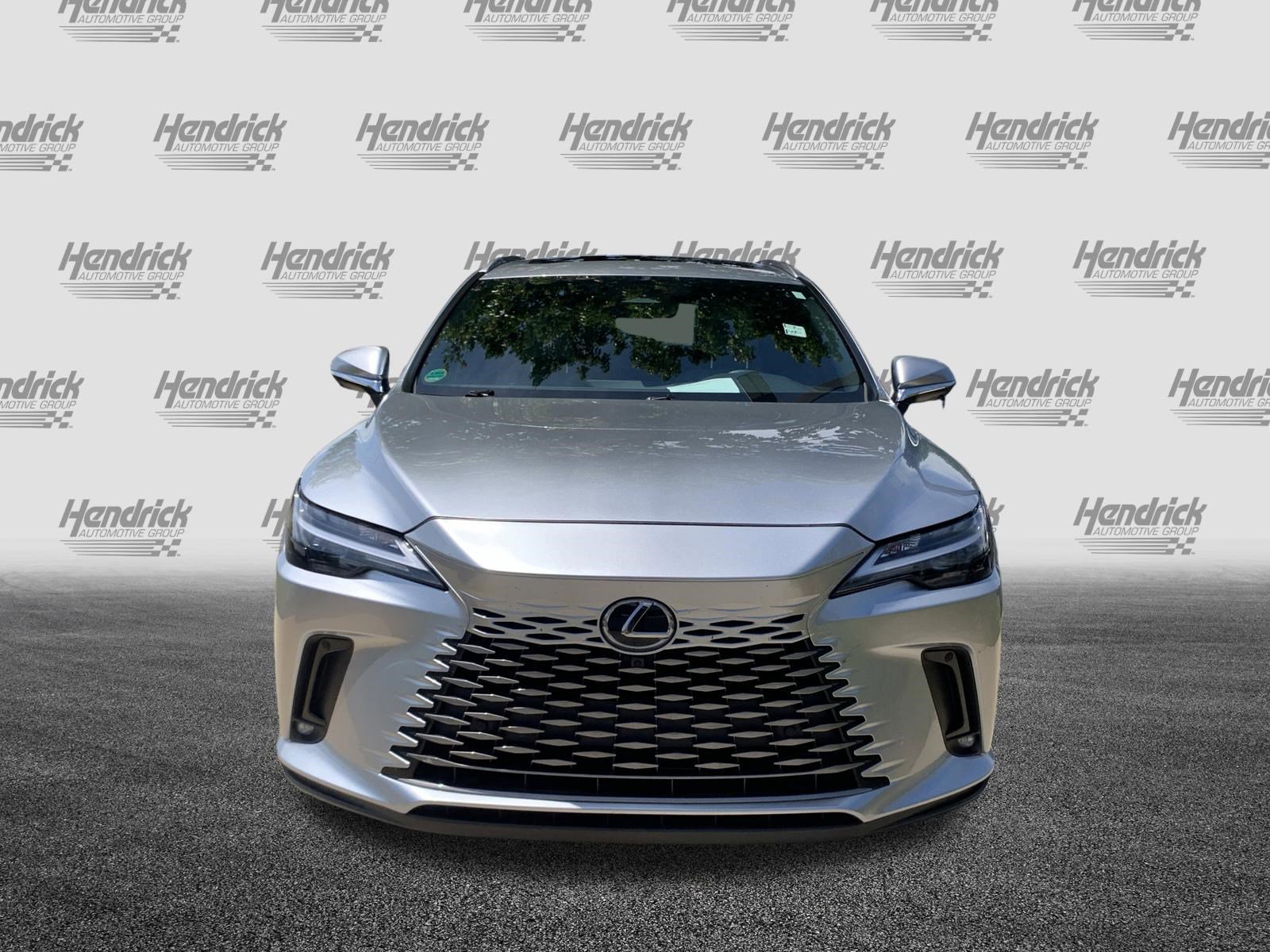 Used 2025 Lexus RX 350h w/ Convenience Package AWD/4WD image 3